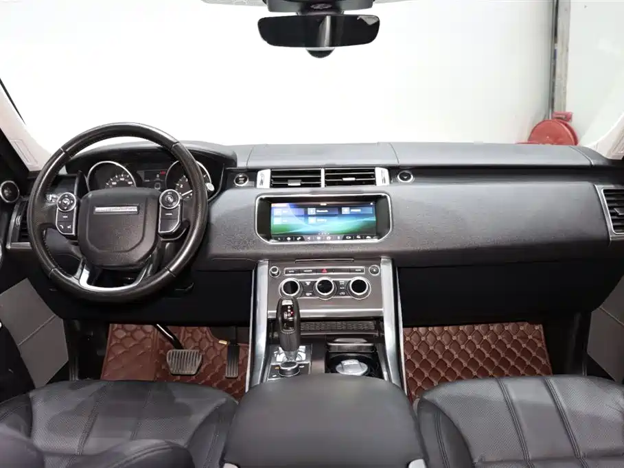 Land Rover Range Rover Sport 2017 3.0 SC V6 SE фото 11