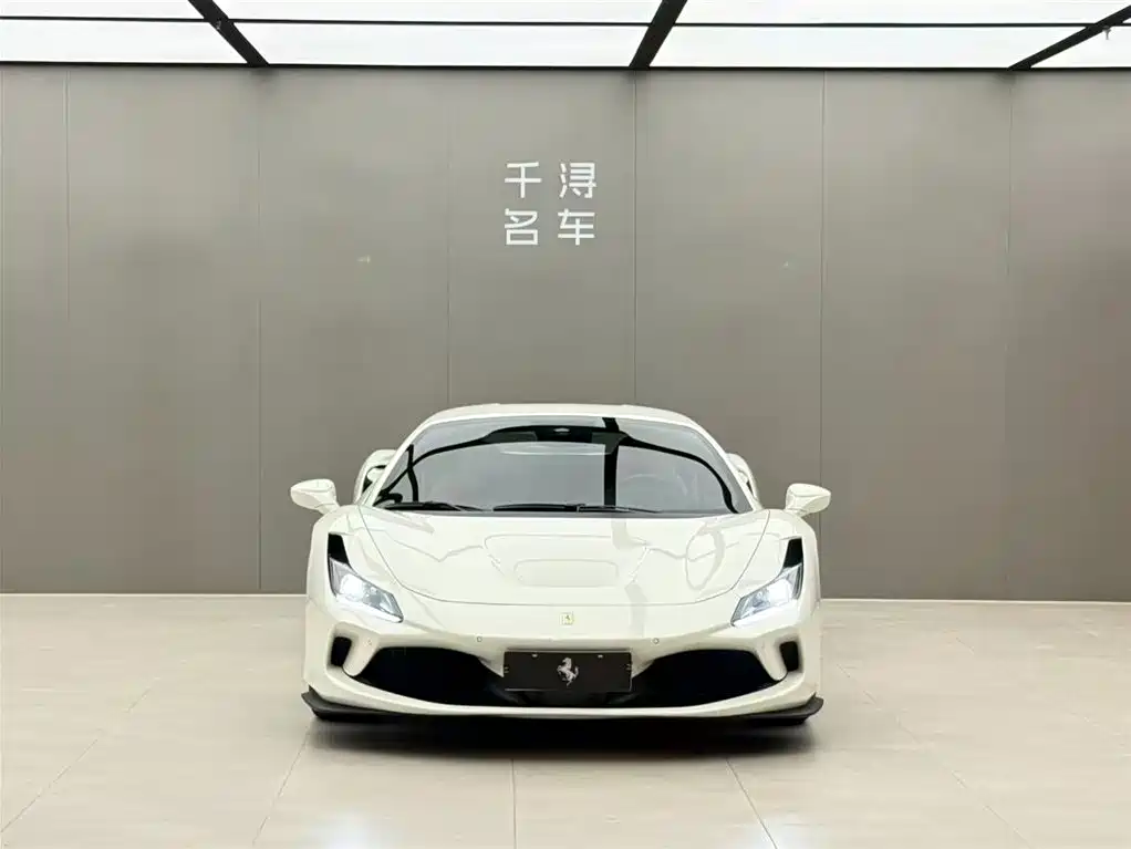 Ferrari F8 2022 2019 Tributo 3.9T V8
