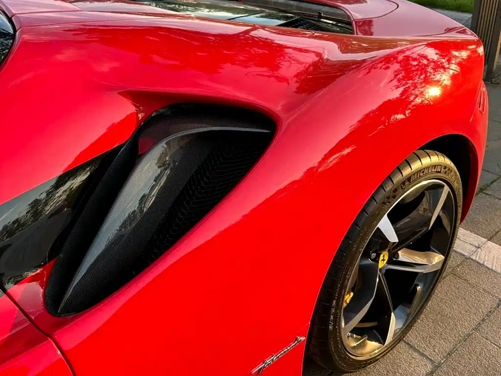 Ferrari SF90 2022 2020 3.9T V8 Stradale