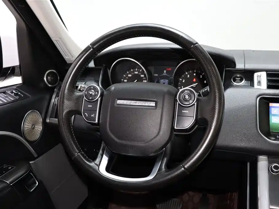 Land Rover Range Rover Sport 2017 3.0 SC V6 SE фото 12