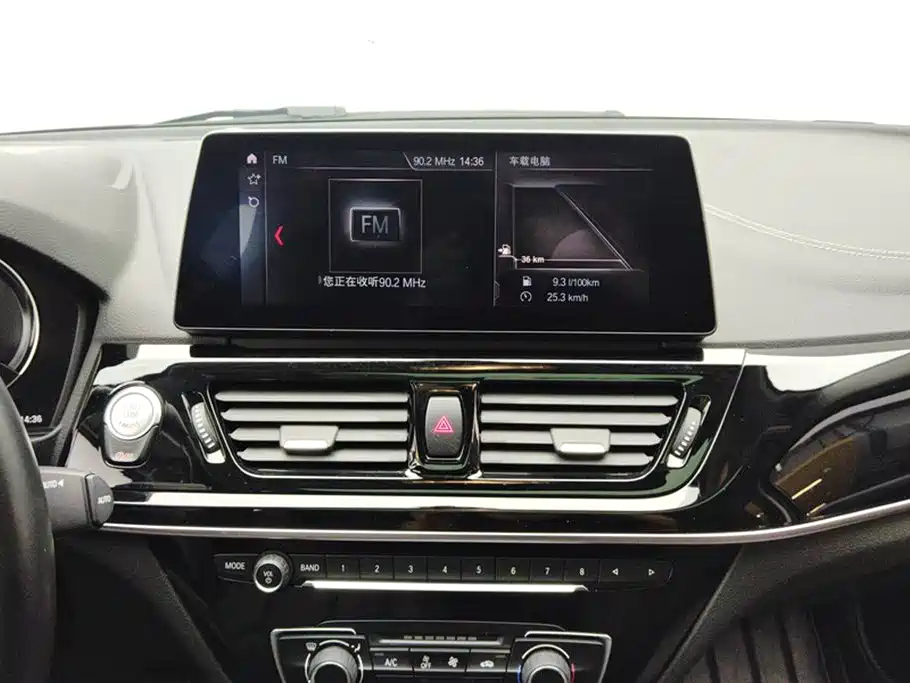 BMW 1 Series 2021 Facelift 125i M Sport Shadow Edition фото 13