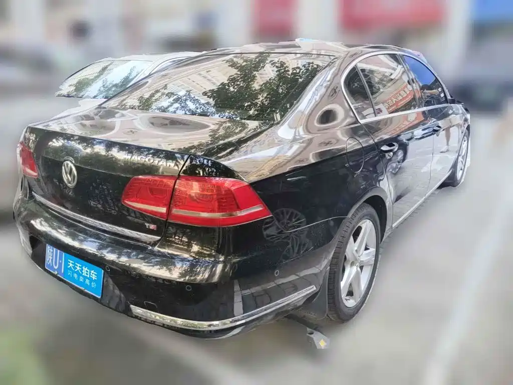 Фото 2 - Volkswagen Magotan