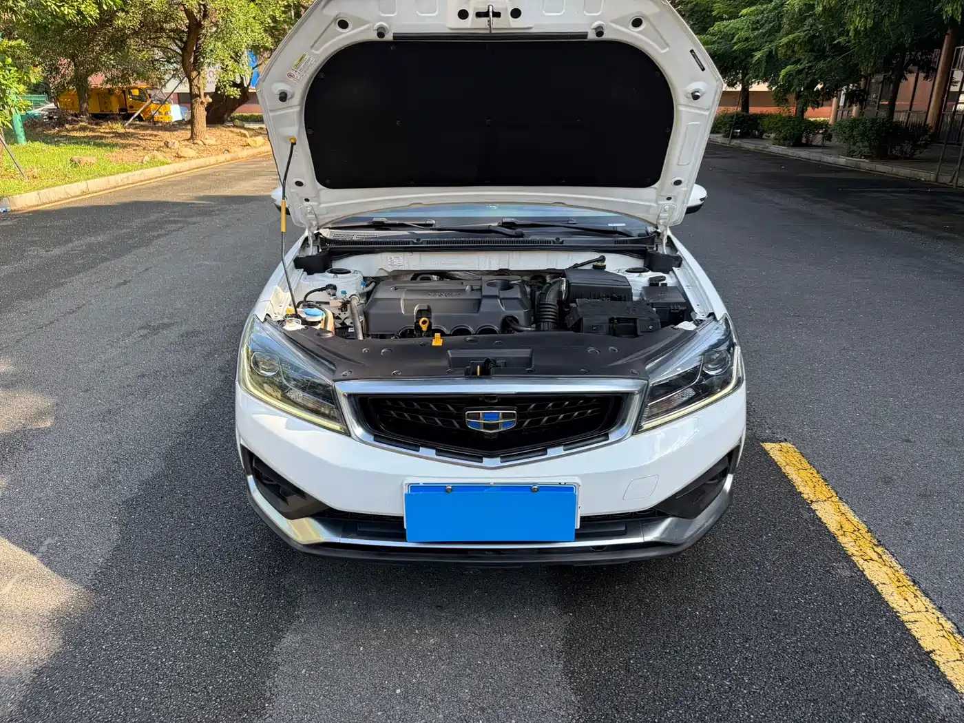 Photo 18 - Geely Vision S1