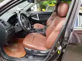Фото 5 - Geely GX7