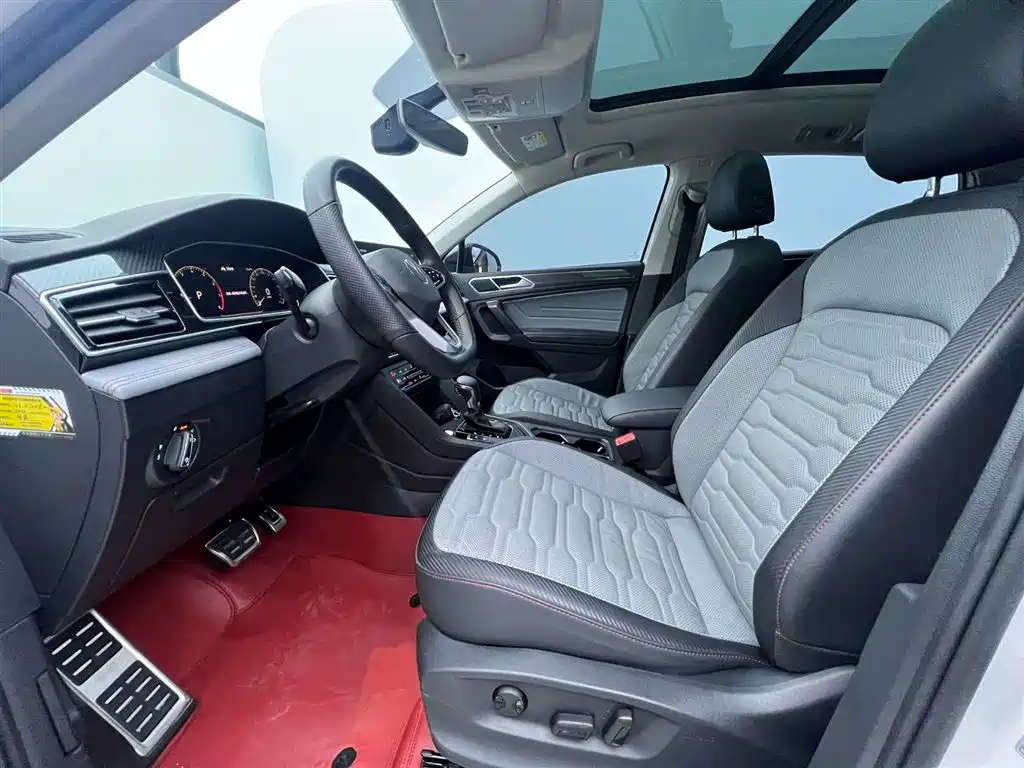 Volkswagen Tiguan X 2022 330TSI 2WD Flagship Edition фото 17