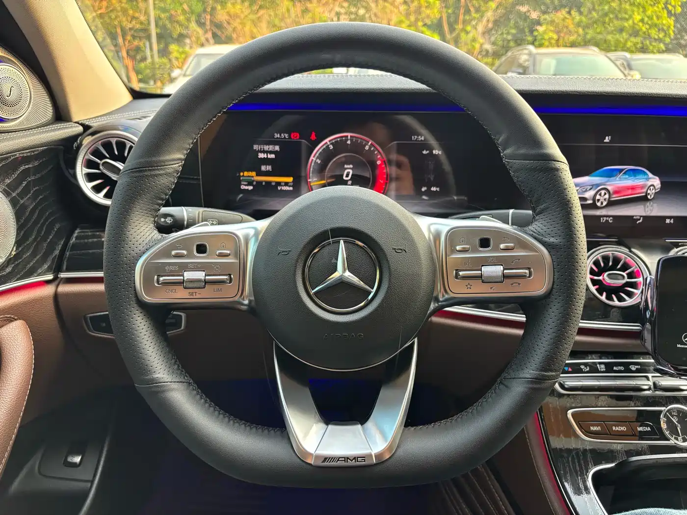 Mercedes-Benz E-Class 2019 E 200 L Sport 4MATIC фото 17
