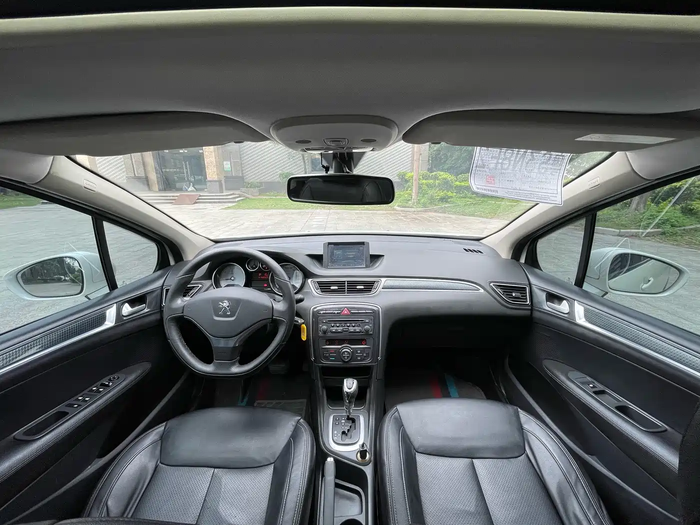 Peugeot 308 2013 Model 1.6L Automatic Trend Style фото 5