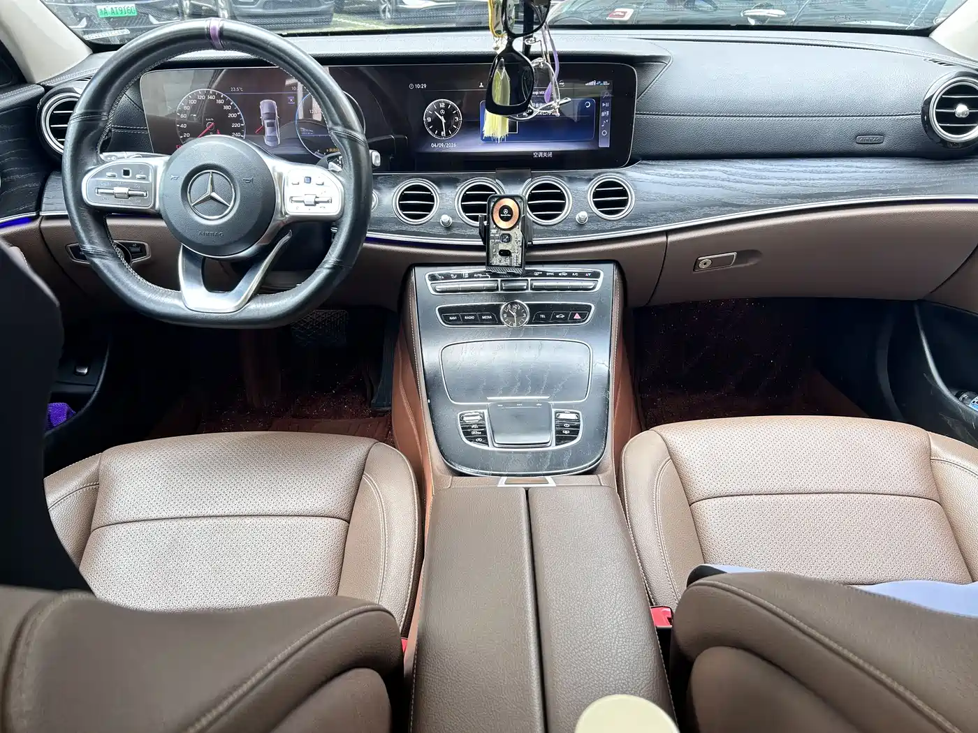 Mercedes-Benz E-Class 2019 E 300 L Sport Luxury фото 12