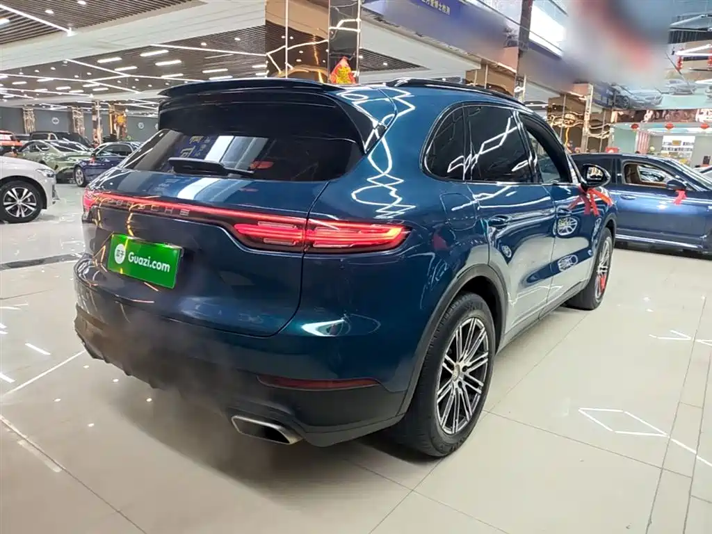 Porsche Cayenne New Energy 2019 Cayenne E-Hybrid 2.0T фото 7