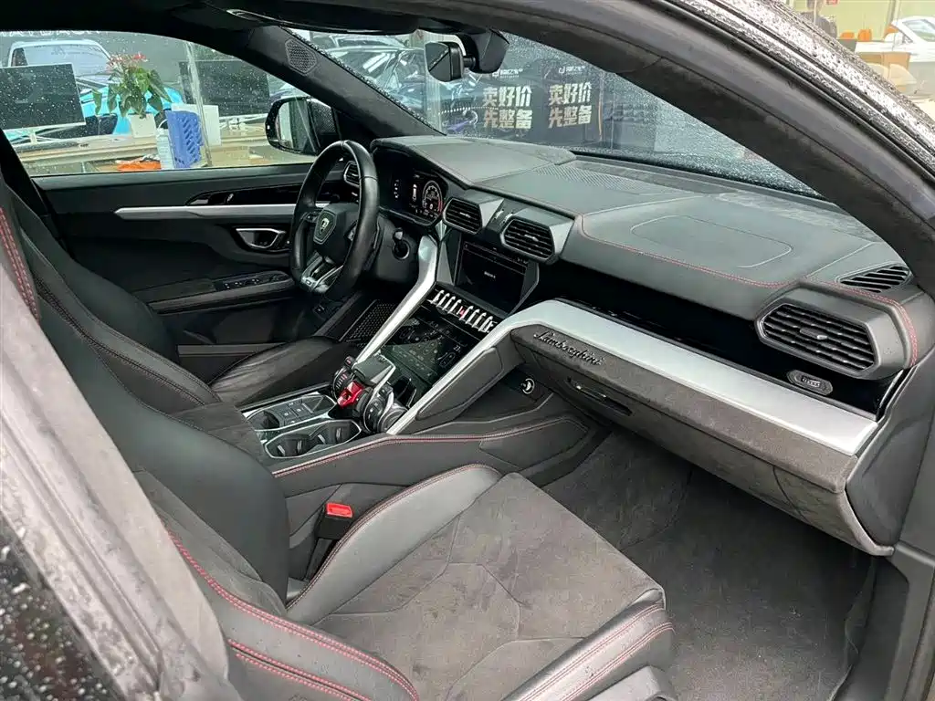 Lamborghini Urus 2018 4.0T V8 фото 21