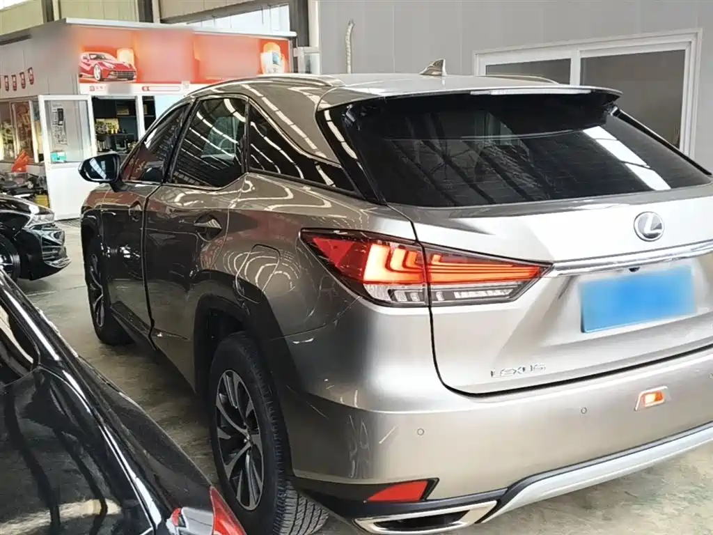 LEXUS RX