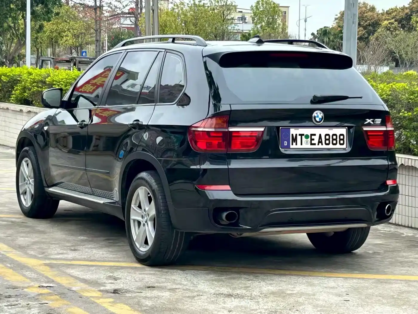 BMW X5 (Import) 2011 xDrive35i Leading Edition фото 4