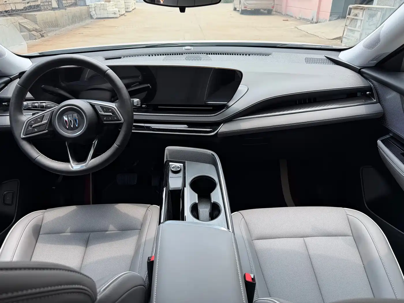 Buick E5 2025 2025 Model 620KM Premium Edition