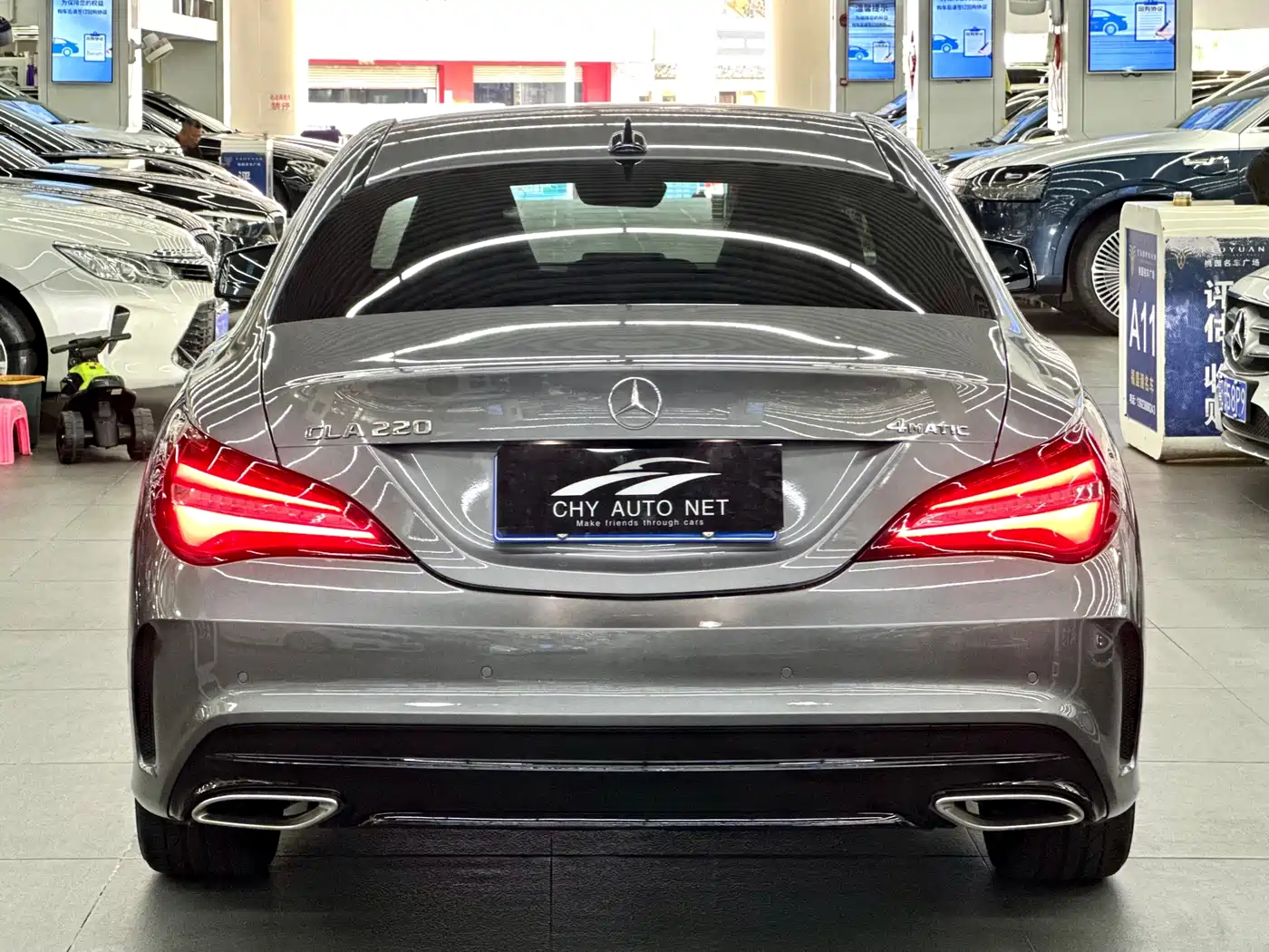 Mercedes-Benz CLA (Import) 2018 CLA 220 4MATIC фото 4