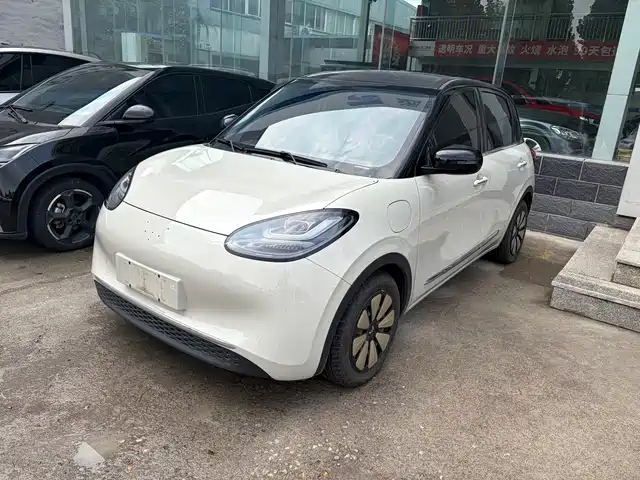 Similar car