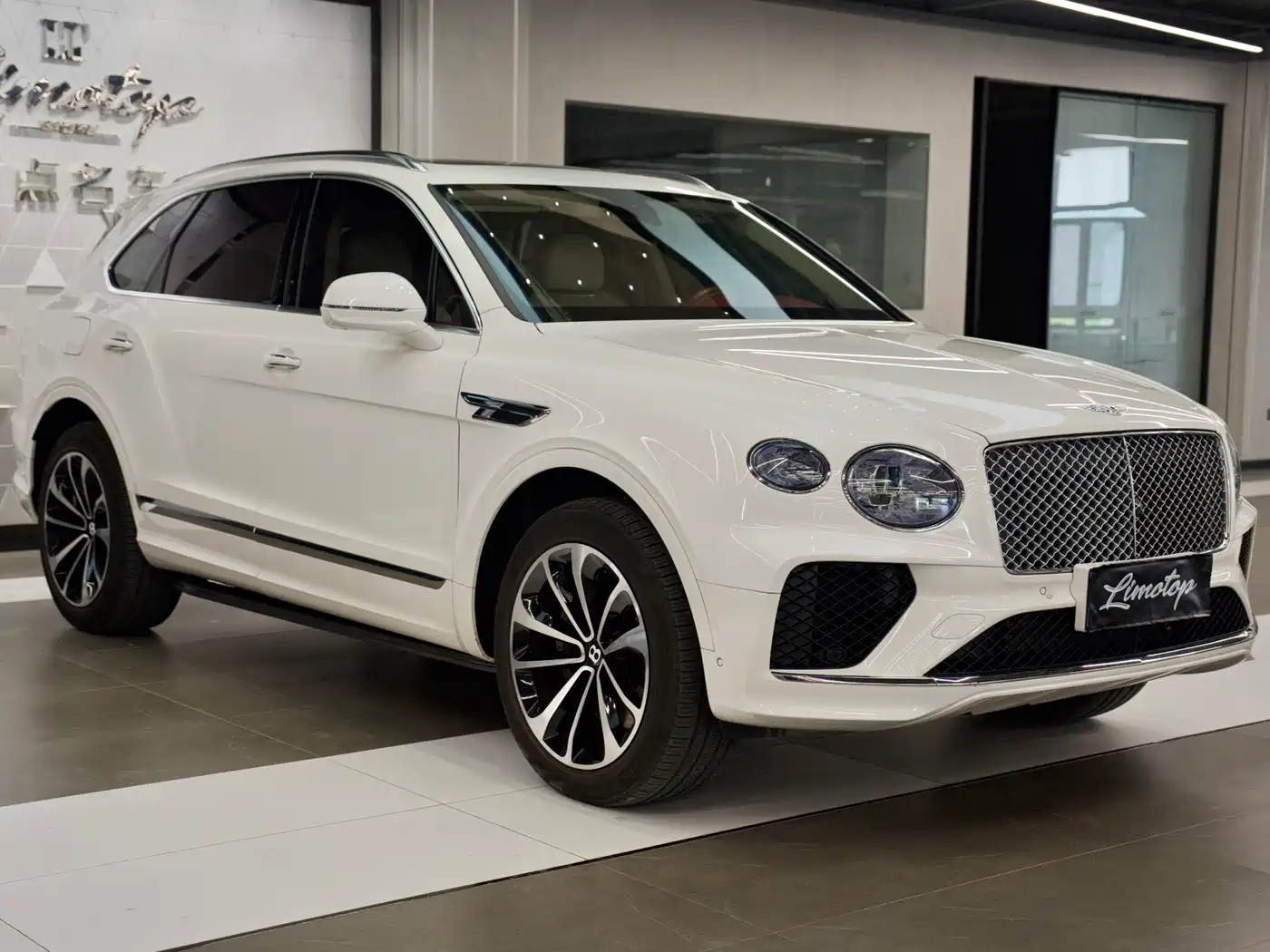Bentley Bentayga 2024 2024 4.0T V8