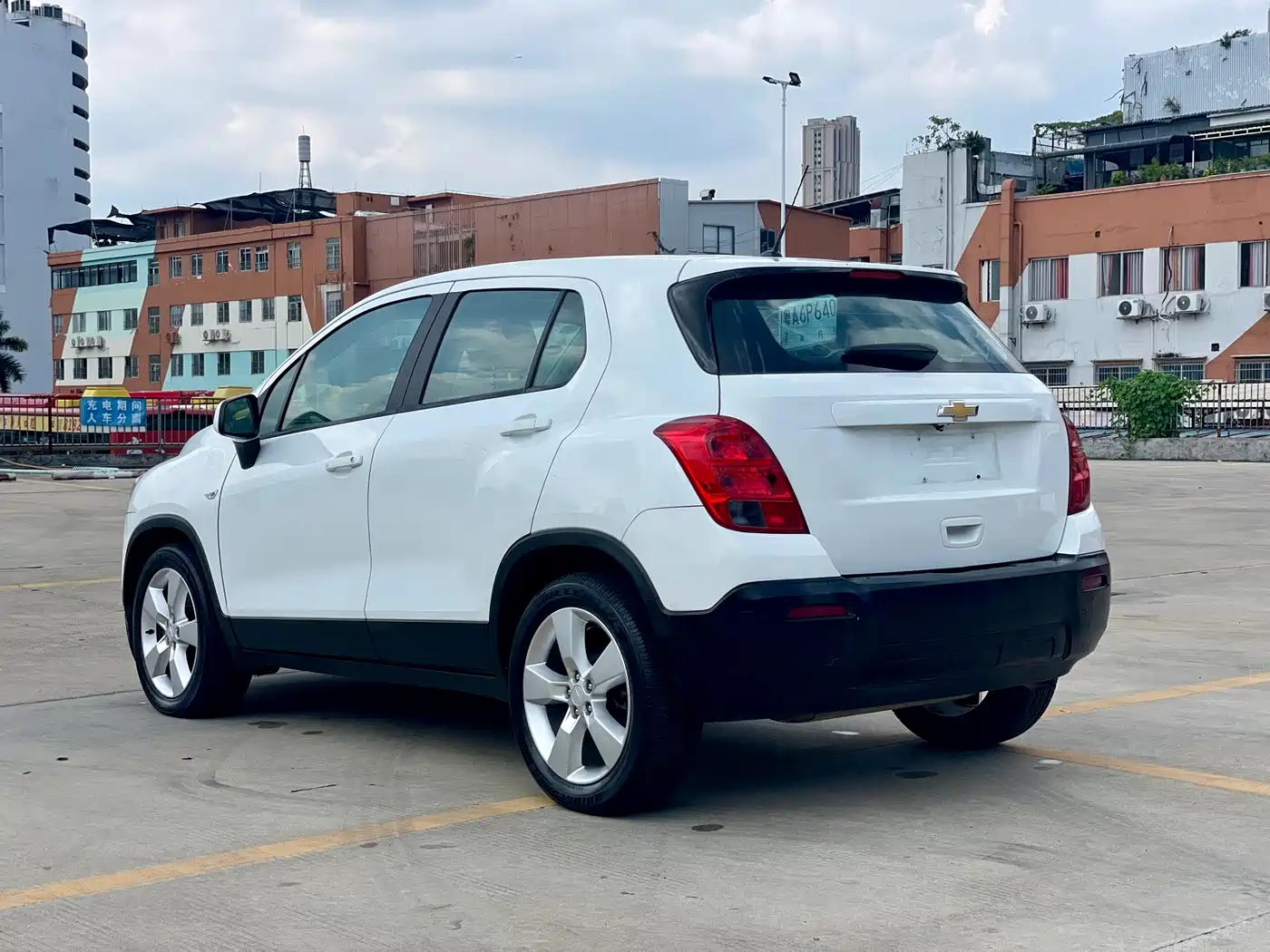Chevrolet Trax 2014 1.4T Automatic 2WD Comfort фото 5