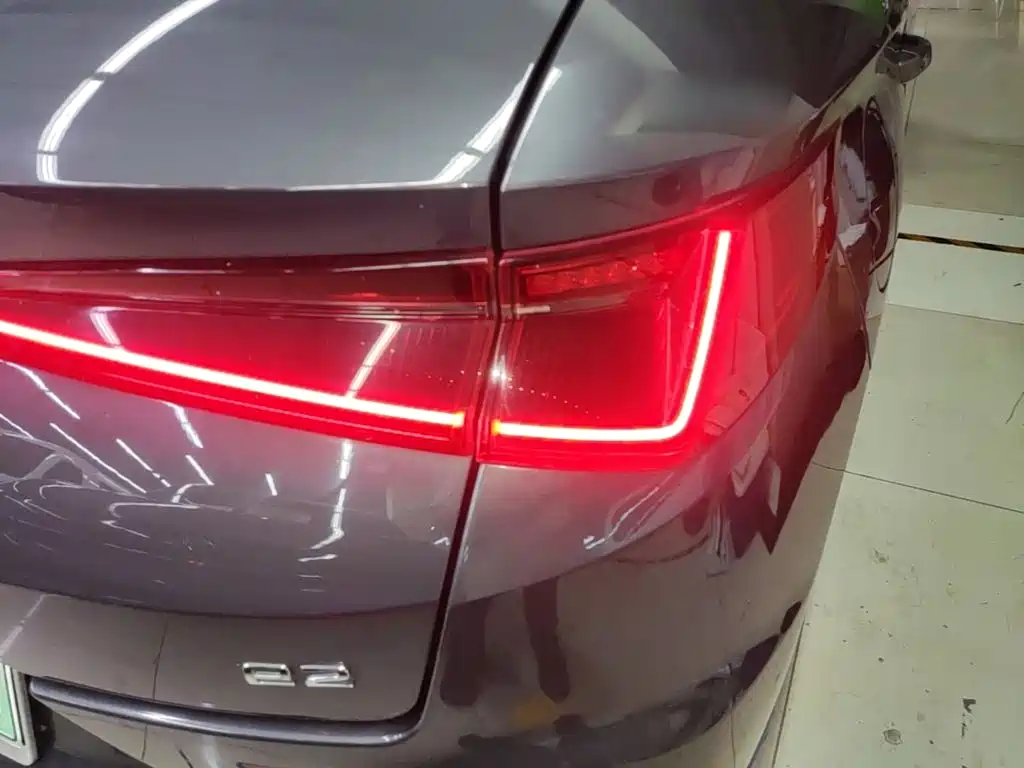 Фото 8 - BYD e2