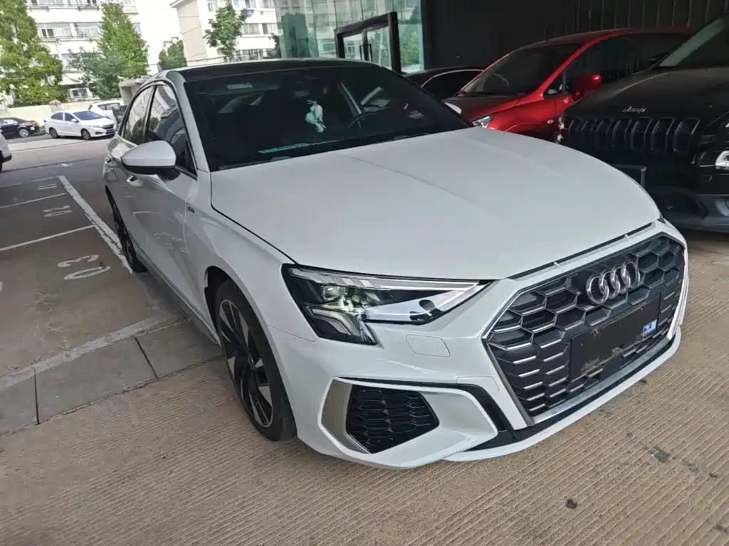 Фото 4 - Audi A3