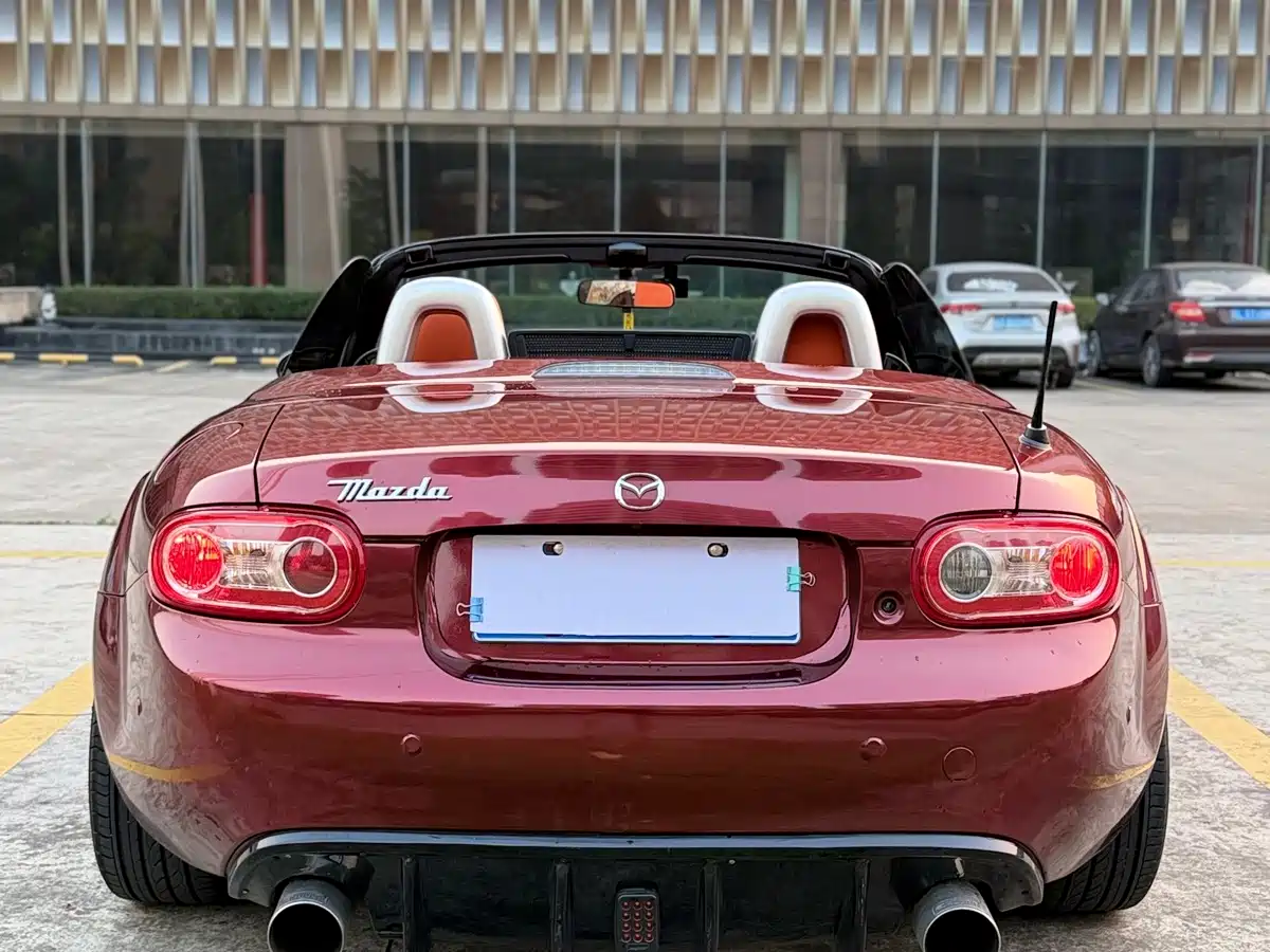 Mazda MX-5 2012 2009 2.0