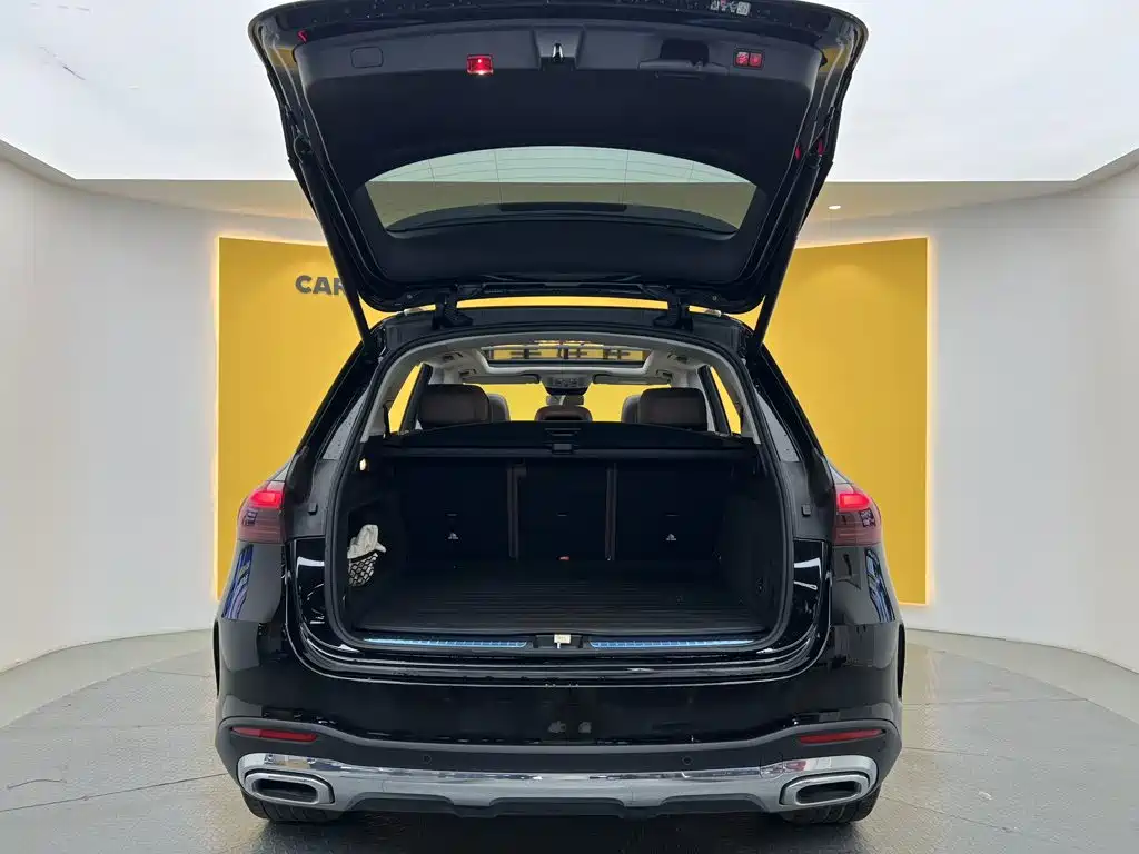 Фото 11 - Mercedes-Benz GLE