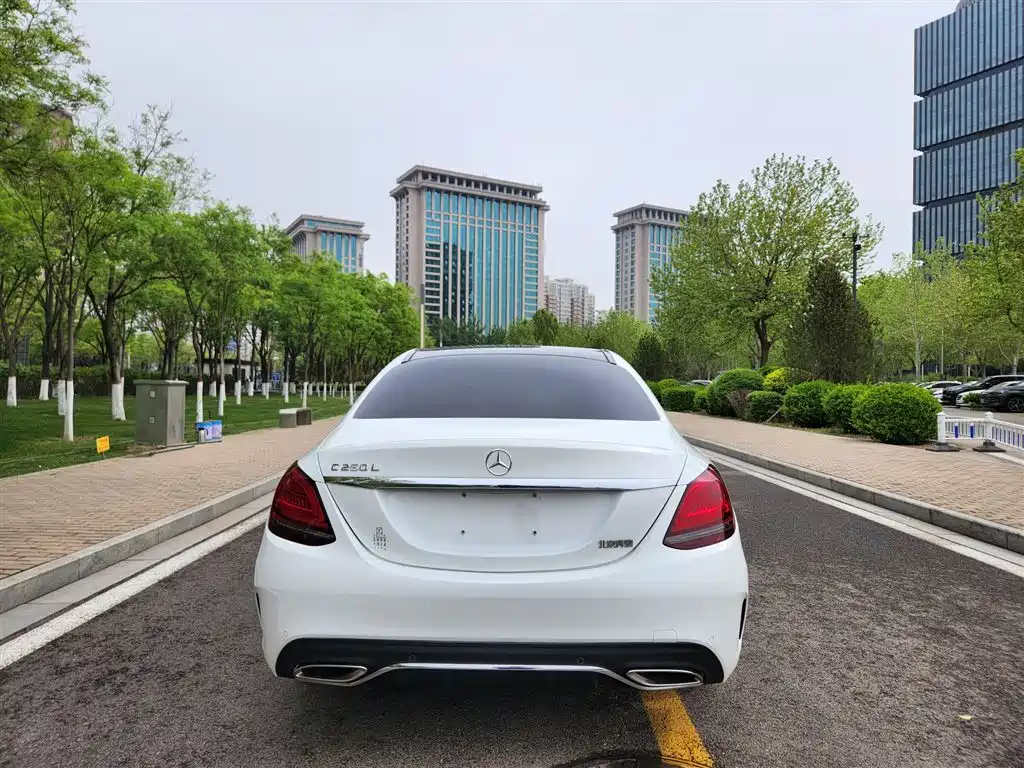 Mercedes-Benz C-Class 2019 C 260 L Sport фото 16