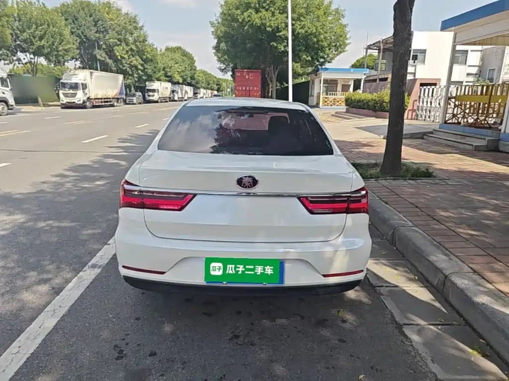 BYD Qin 2020 2019 1.5L Automatic Prestige