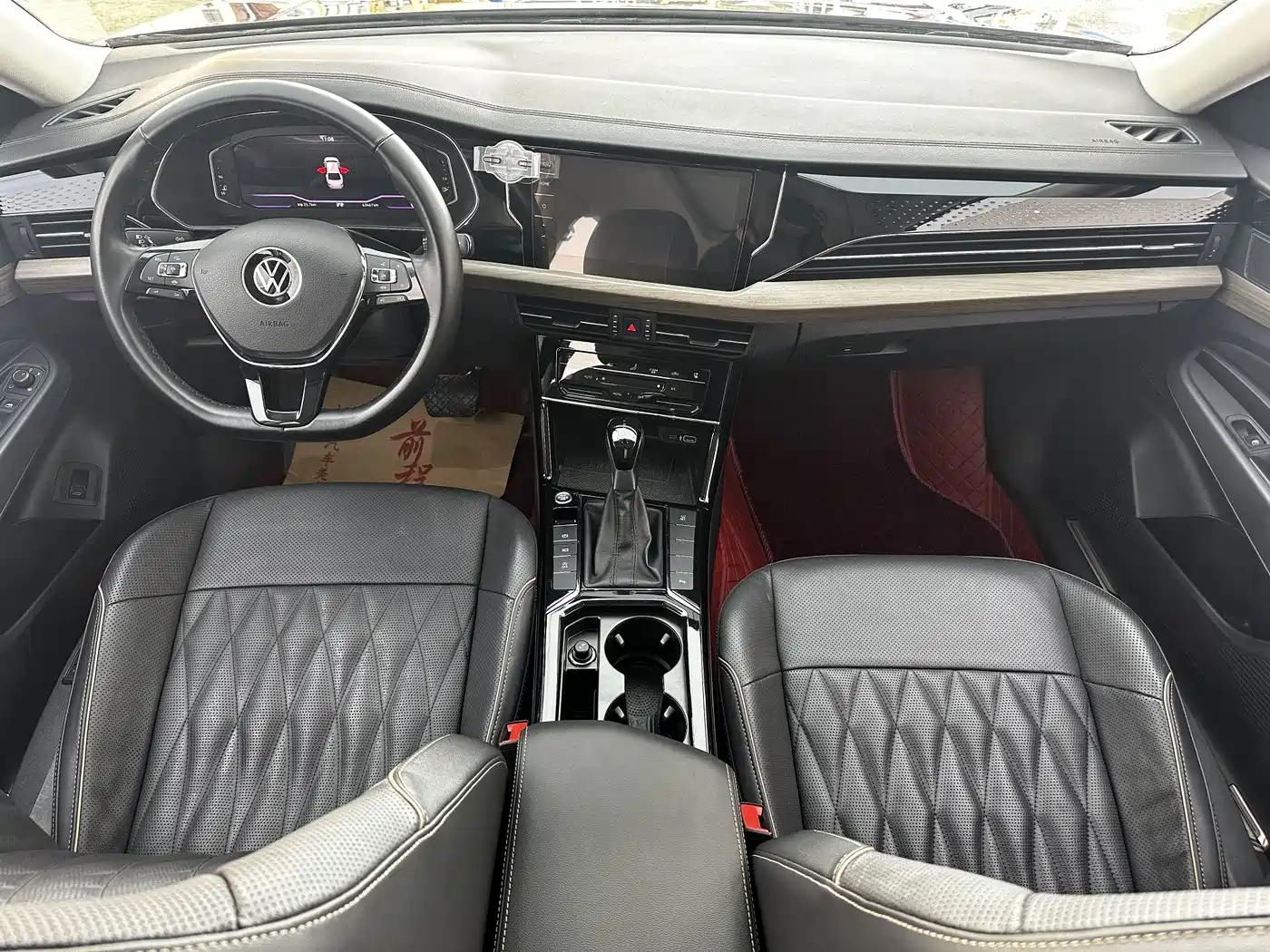 Volkswagen Passat 2021 Model 330TSI Luxury Edition фото 10