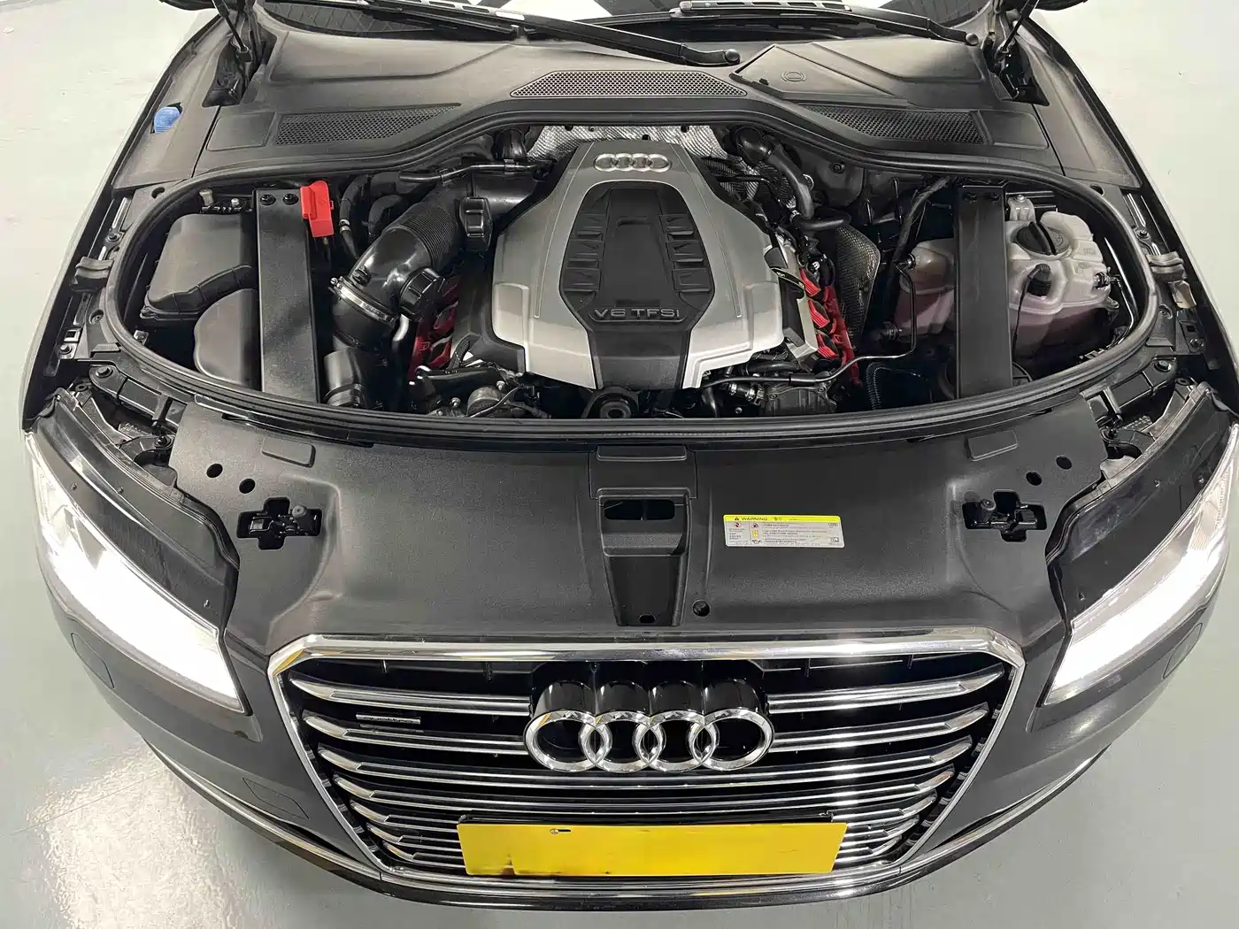 Audi A8 2014 A8L 45 TFSI quattro Luxury фото 9