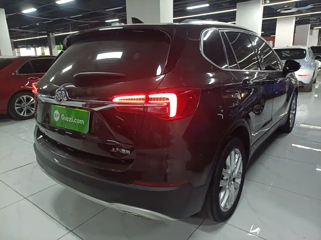 Photo 7 - Buick Envision Plus