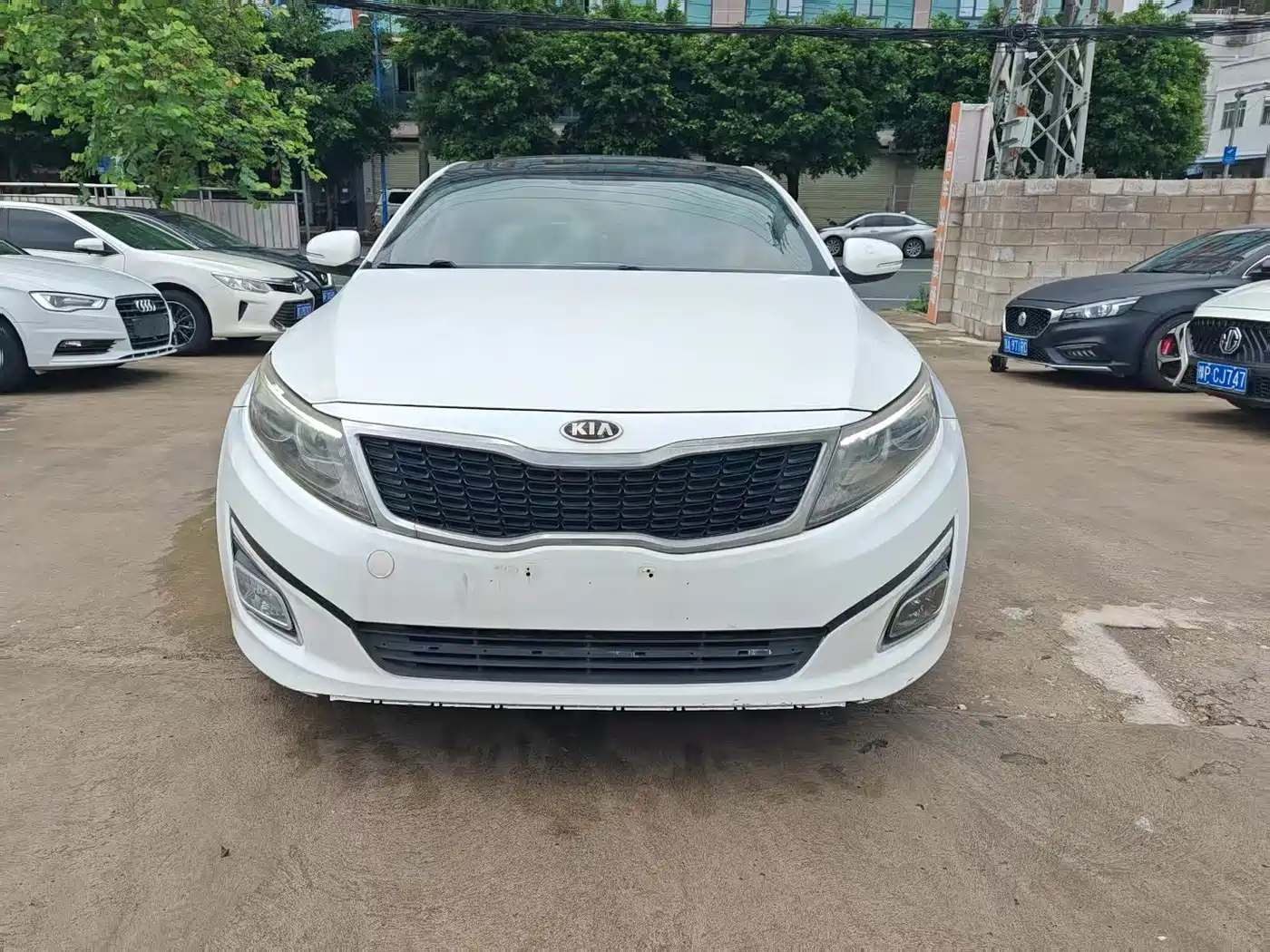 Kia K5 2014 2.0L Automatic LUXURY фото 2