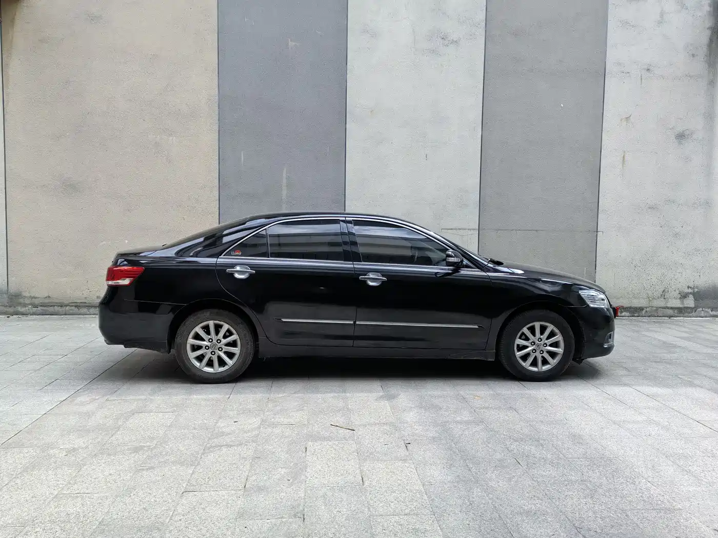 Фото 7 - Toyota Camry