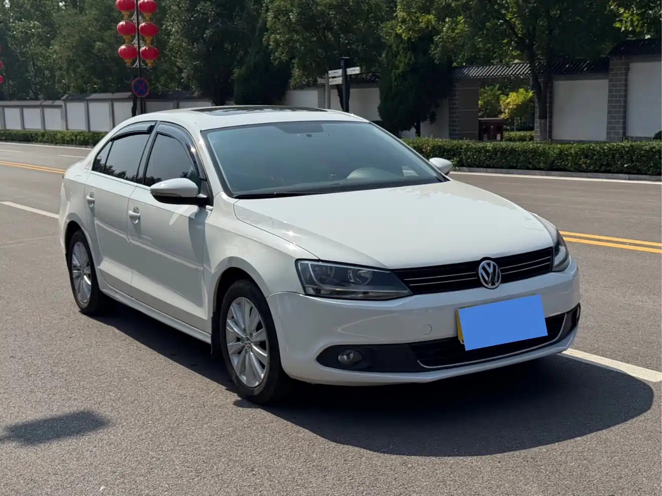 صورة 3 - Volkswagen Sagitar