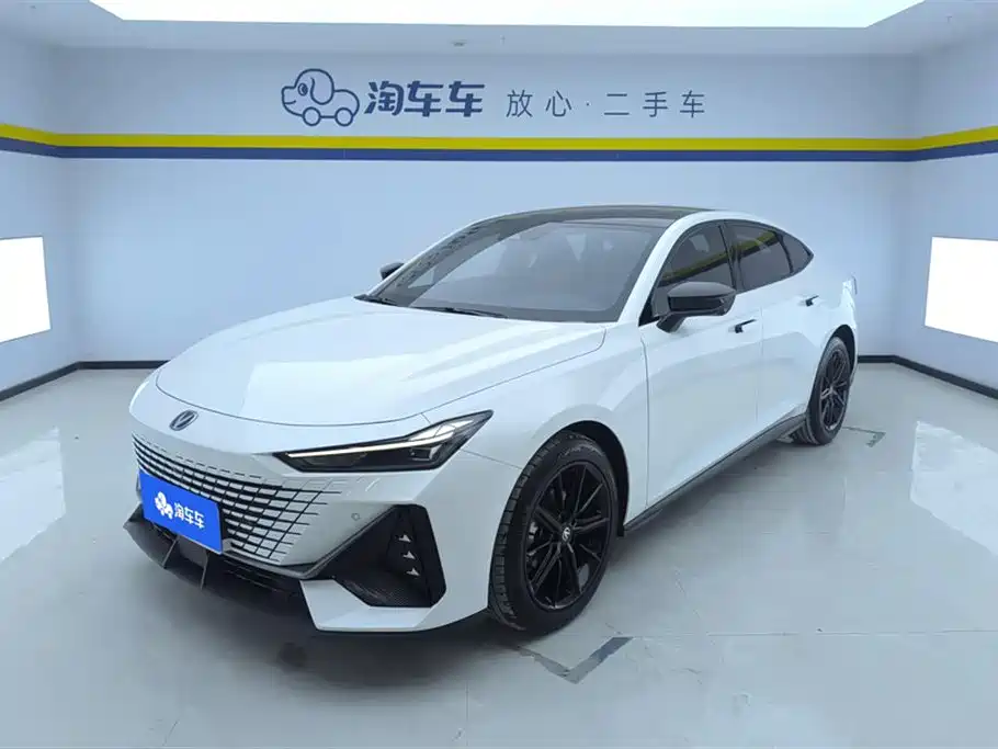 Changan UNI-V 2024 1.5T High Performance Edition