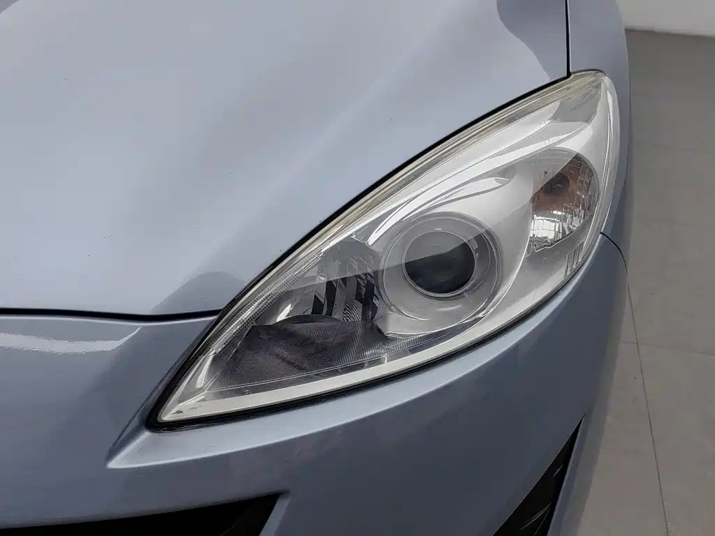Mazda Mazda5 2013 2011 2.0L Automatic Comfort