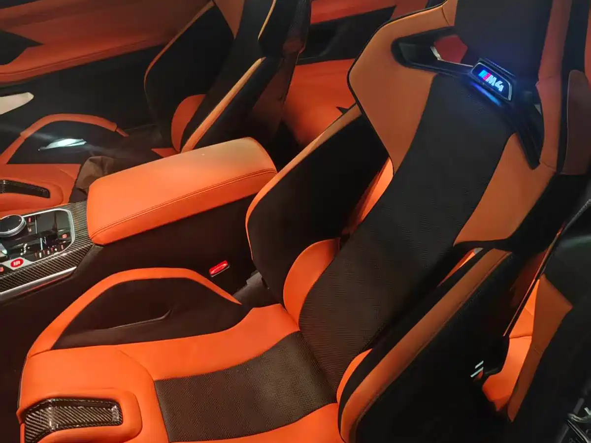 BMW M4 2024 BMW M4 Coupe M xDrive Competition фото 10
