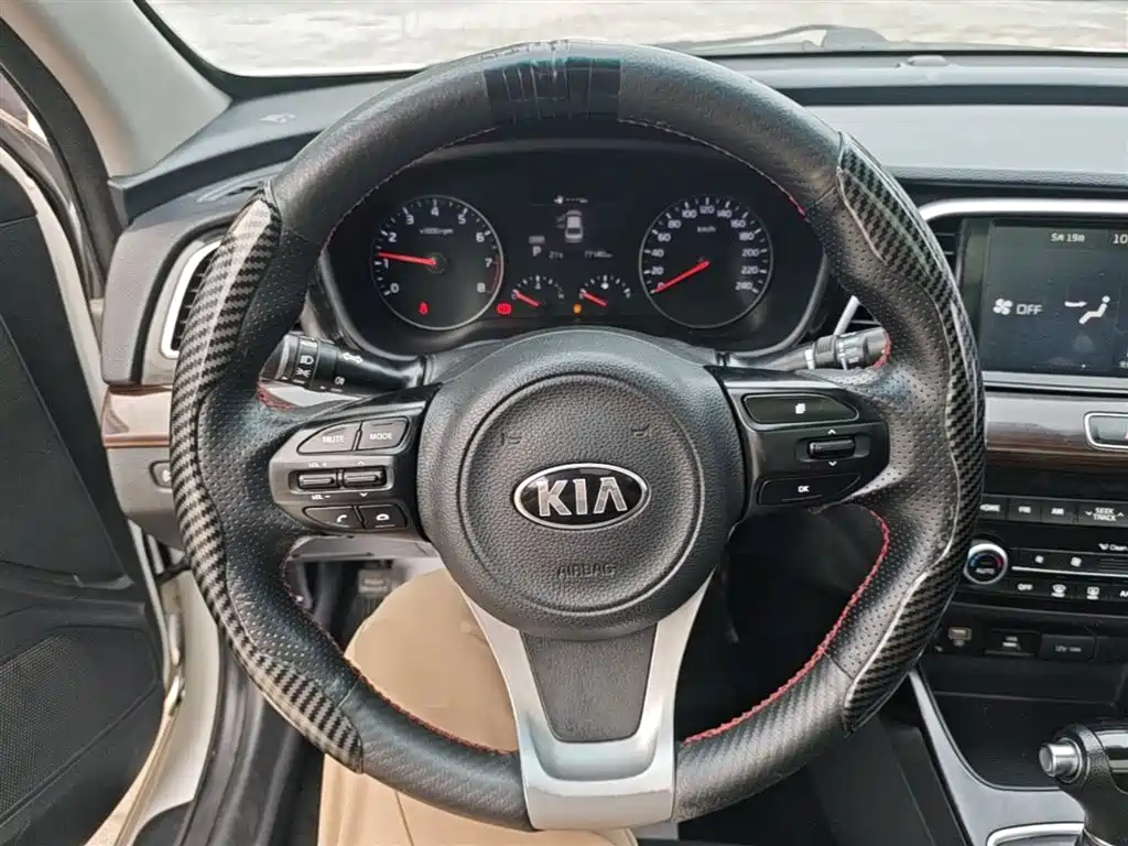 Kia Kaishen 2017 1.8L Automatic GLS фото 11