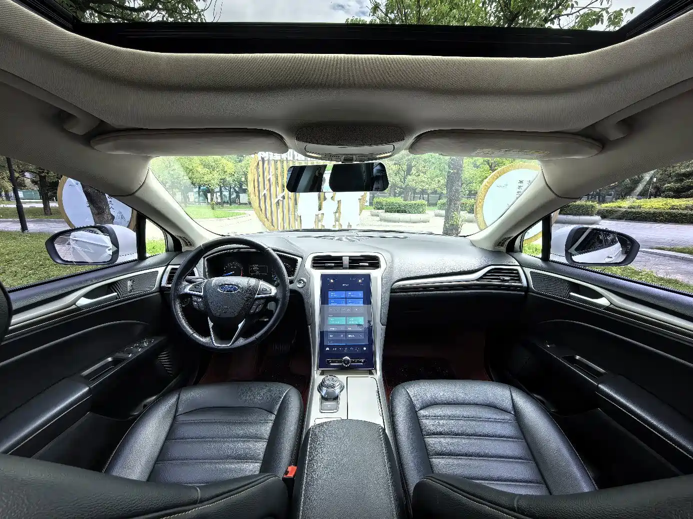 Photo 5 - Ford Mondeo