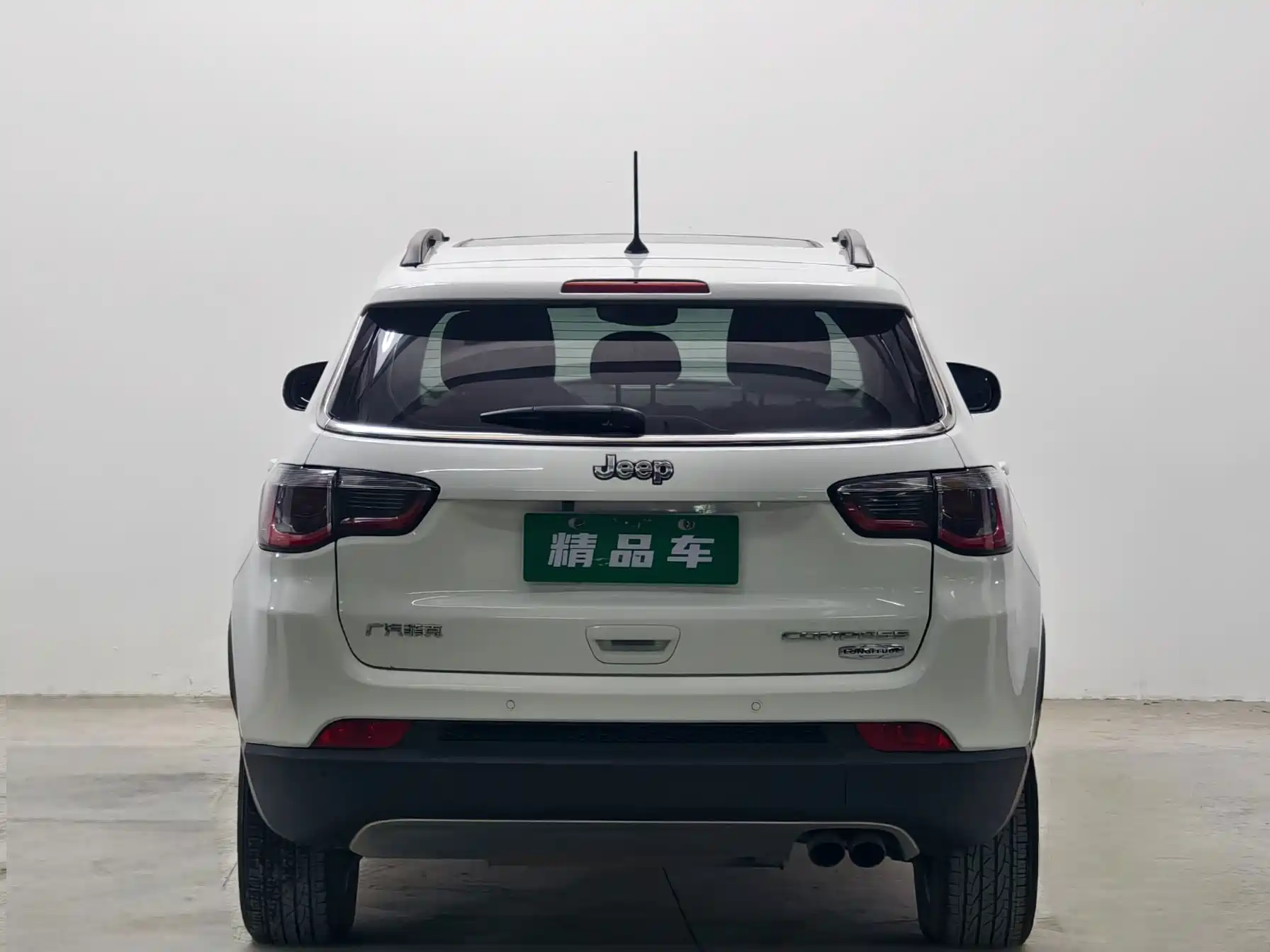 Фото 5 - Jeep Compass