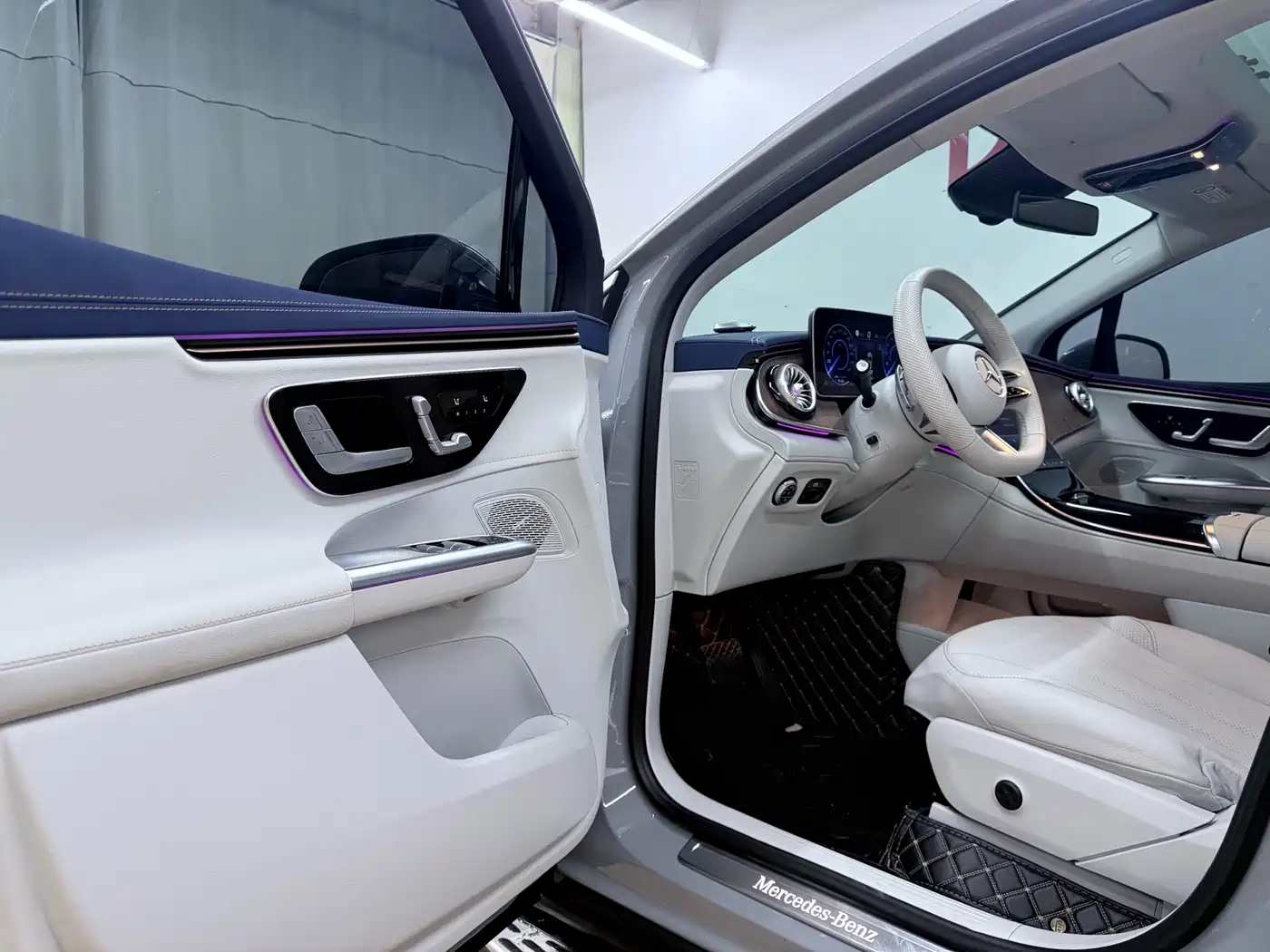 Mercedes-Benz EQE SUV 2023 2023 350 4MATIC Luxury Edition
