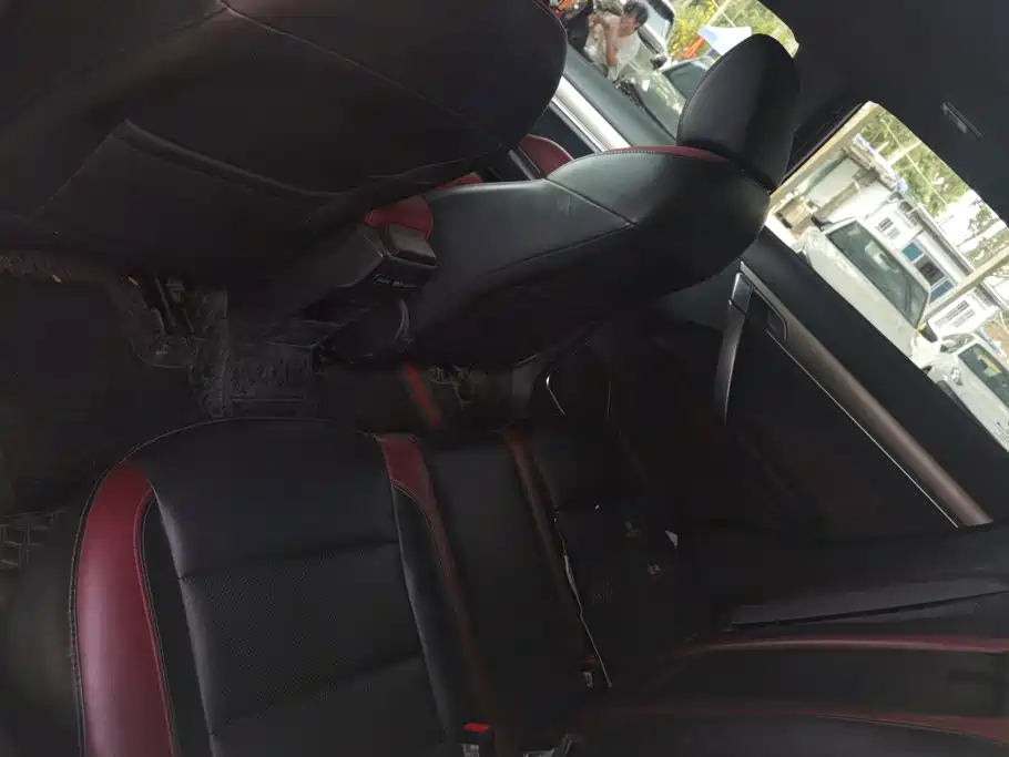 Geely Coolray 2019 2019 260T DCT Ranger China V