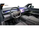 Фото 6 - NIO ES8