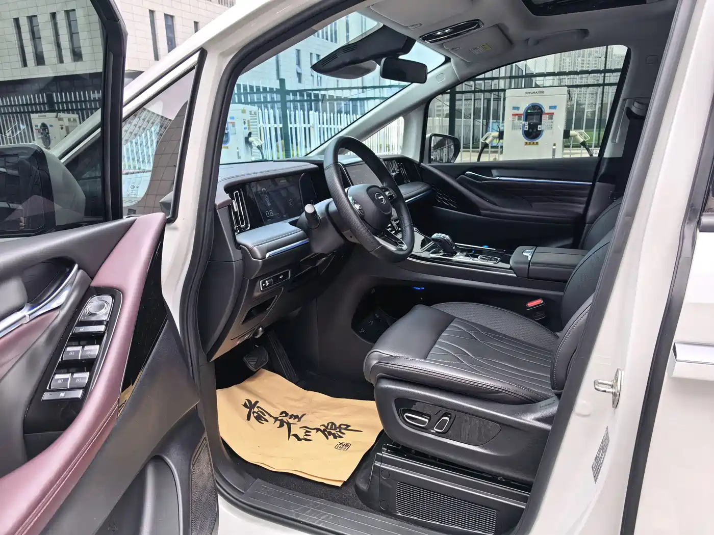 GAC Trumpchi Trumpchi M8 2024 Master Series 400T Premium Edition фото 9