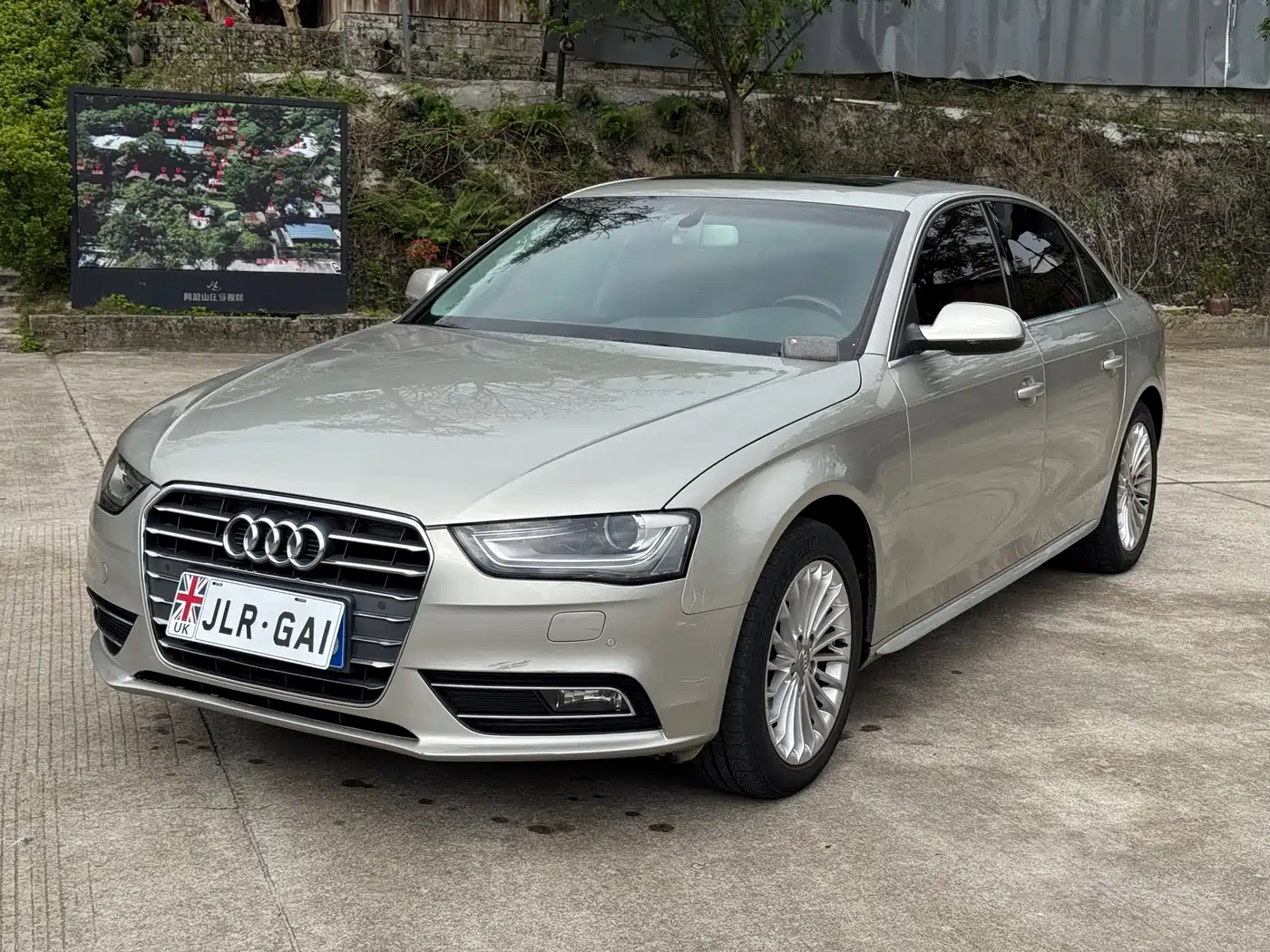 Audi A4L 2015 35 TFSI Auto Standard