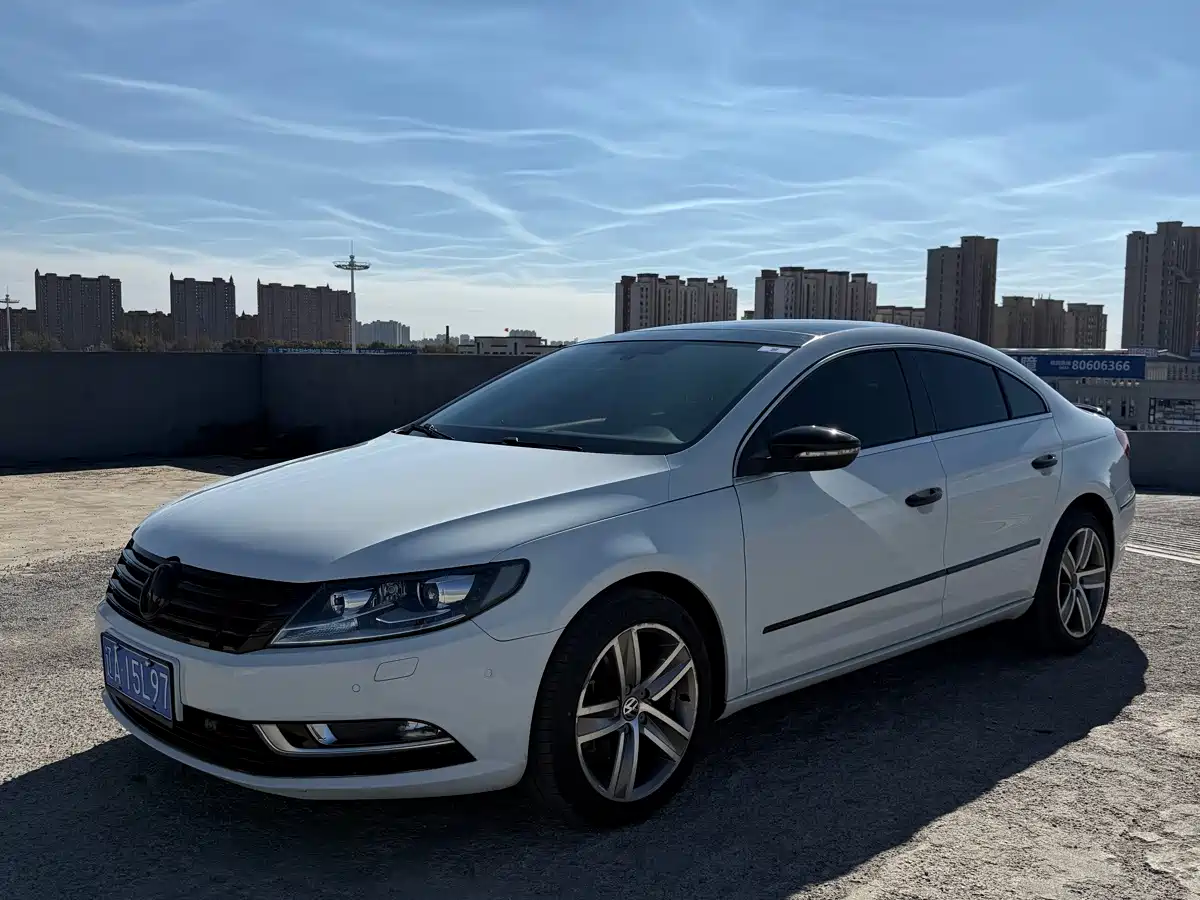 Volkswagen FAW-Volkswagen CC 2015 — пригон из Китая