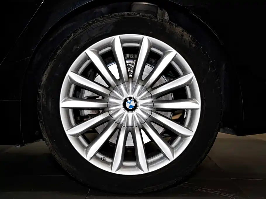 BMW 7 Series 2021 2019 Facelift 730Li Luxury Package