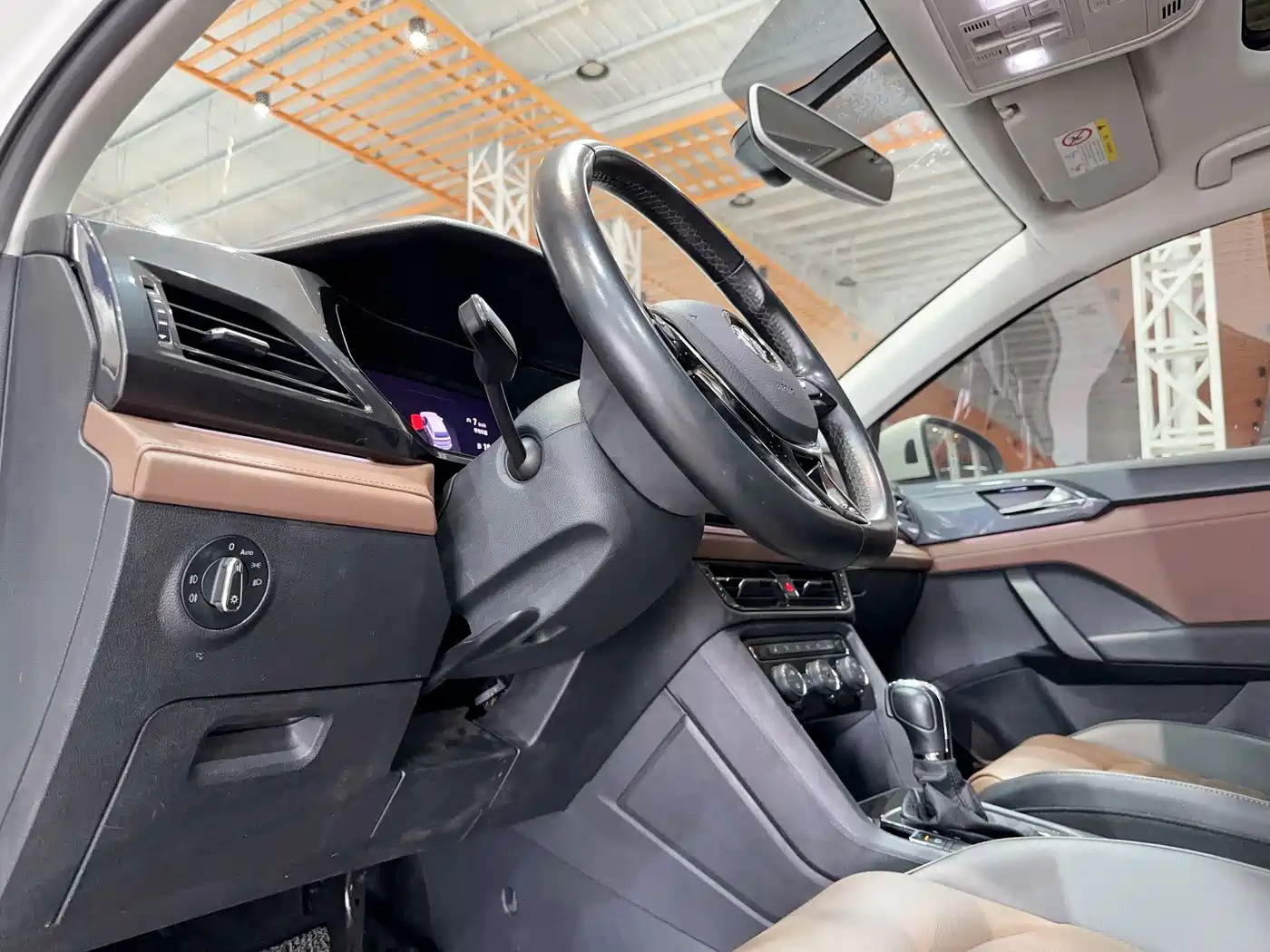 Volkswagen Tharu 2019 Model 280TSI 2WD Flagship Edition China VI фото 22