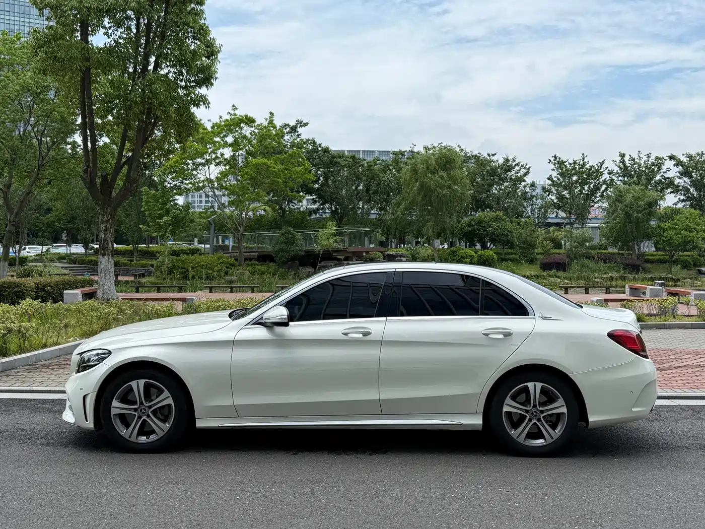 Mercedes-Benz C-Class 2020 C 260 L Sport фото 3