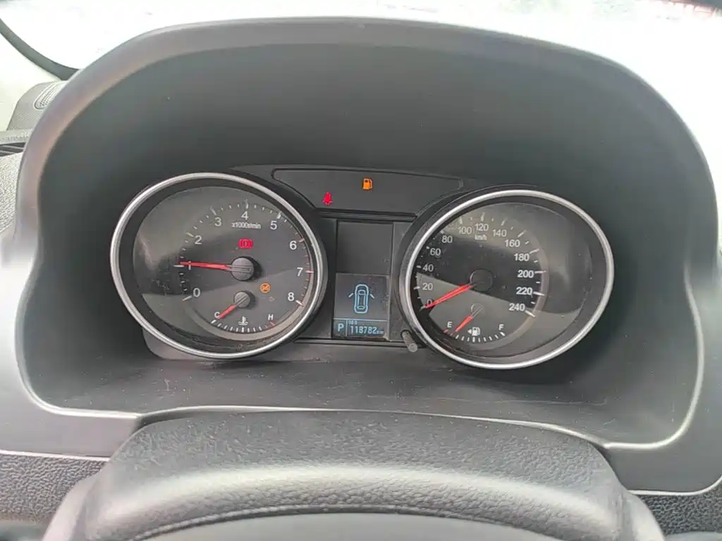 Photo 12 - Haval H6