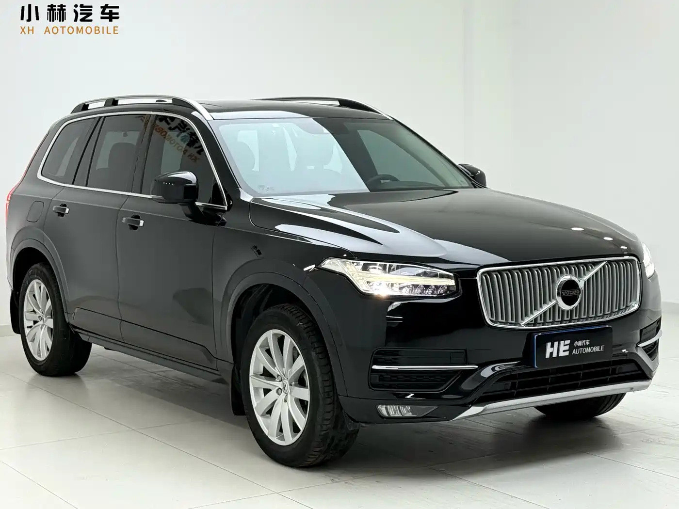 Фото 3 - Volvo XC90
